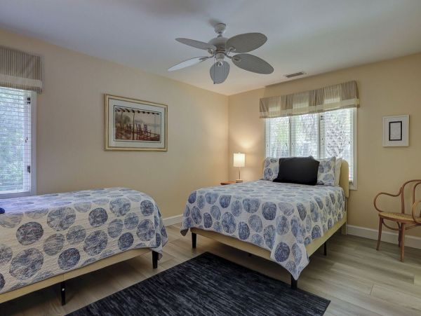Modern Dog-Friendly Escape in Hilton Head
