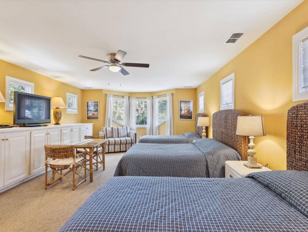Hilton Head Home 1014857