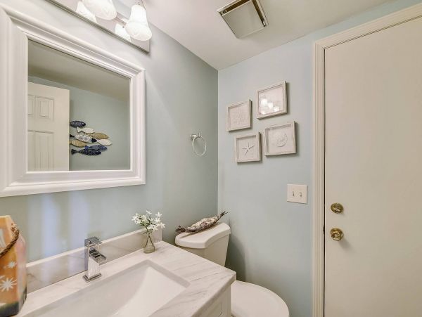 3 Bedrooms/ 3.5 Bathrooms Short walk to the beach rental home in Palmetto Dunes