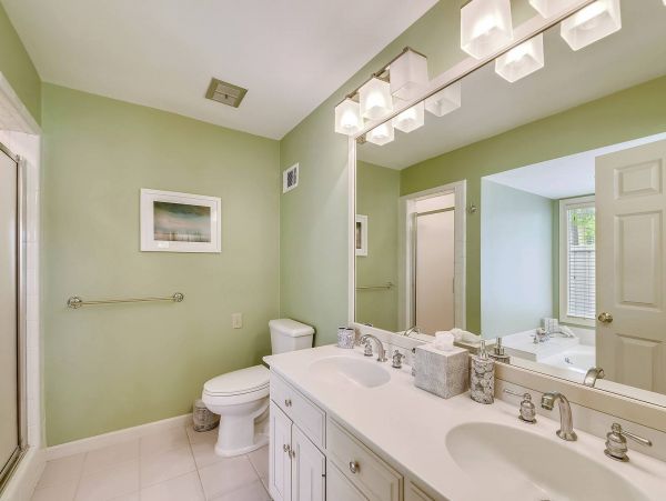 3 Bedrooms/ 3.5 Bathrooms Short walk to the beach rental home in Palmetto Dunes