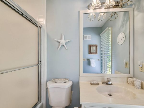 3 Bedrooms/ 3.5 Bathrooms Short walk to the beach rental home in Palmetto Dunes