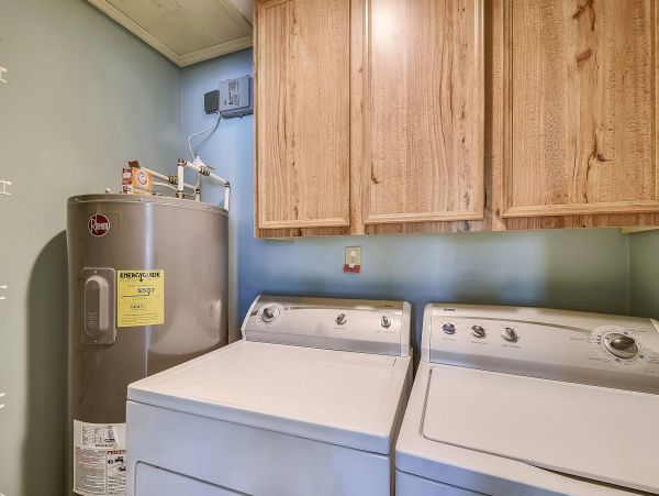 3 Bedrooms/ 3.5 Bathrooms Short walk to the beach rental home in Palmetto Dunes