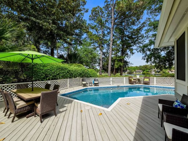 3 Bedrooms/ 3.5 Bathrooms Short walk to the beach rental home in Palmetto Dunes