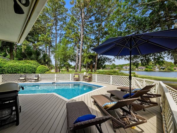 3 Bedrooms/ 3.5 Bathrooms Short walk to the beach rental home in Palmetto Dunes