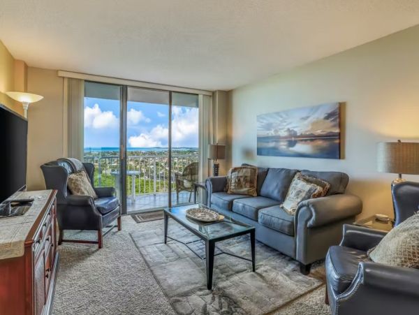 18th Floor Gulf View 2 Bedroom Beach Condo in Marco Island