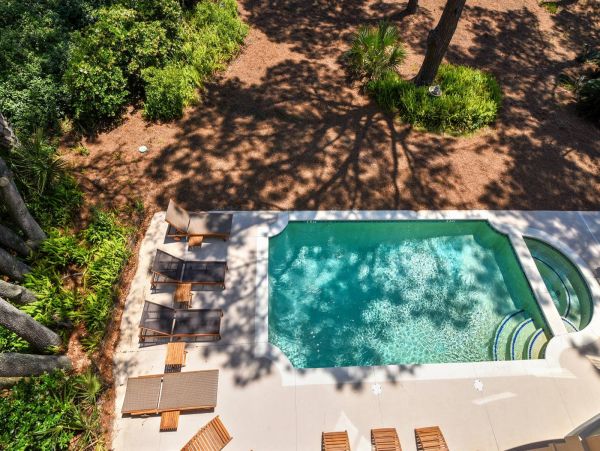 Hilton Head Ocean Front Eight Bedroom Rental Home