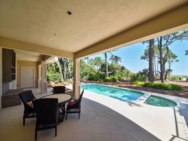 Hilton Head Ocean Front Eight Bedroom Rental Home
