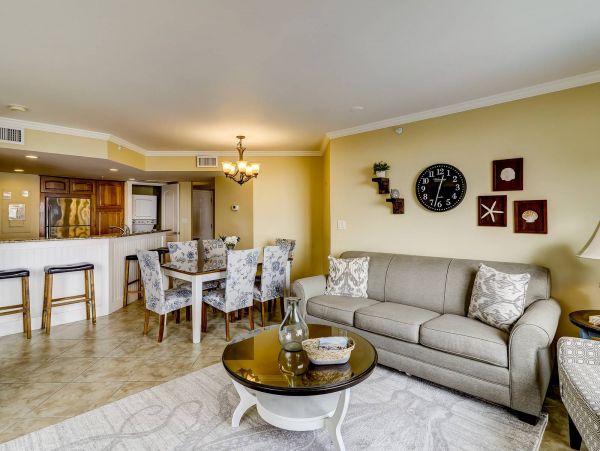 Hilton Head Home 1014886