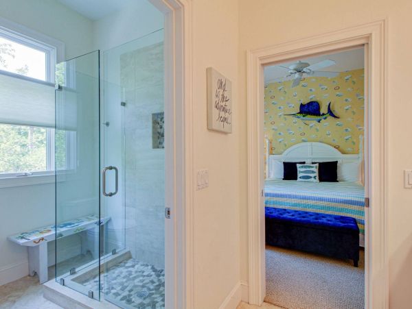 Hilton Head Luxury Vacation Rental - Walk to Beach 8-Bedroom Estate