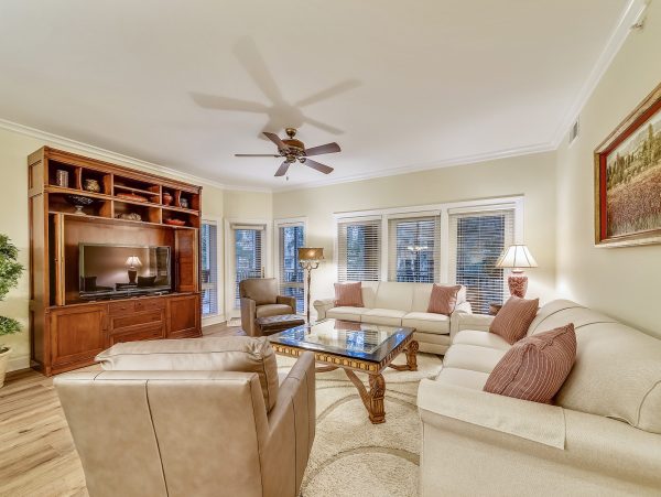 Three-Bedroom Vacation Rental With Three Bathrooms
