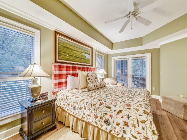 Three-Bedroom Vacation Rental With Three Bathrooms