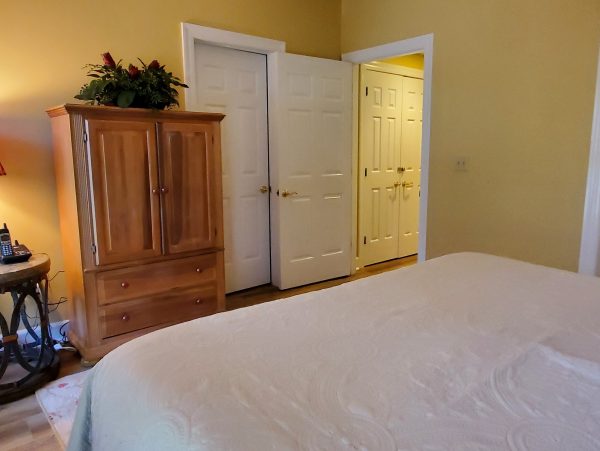 Three-Bedroom Vacation Rental With Three Bathrooms