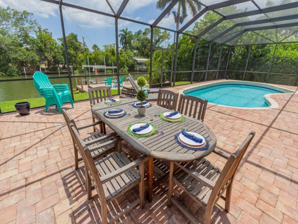 Canalfront Three Bedroom Vacation Home with Private Pool
