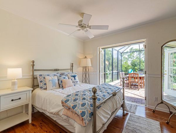Canalfront Three Bedroom Vacation Home with Private Pool