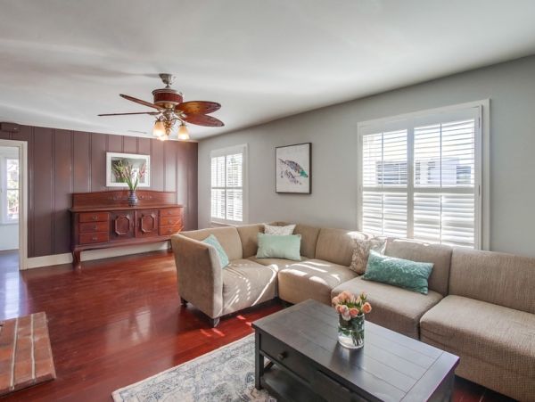 La Jolla 6 Bedroom Home Short Walk to Beach