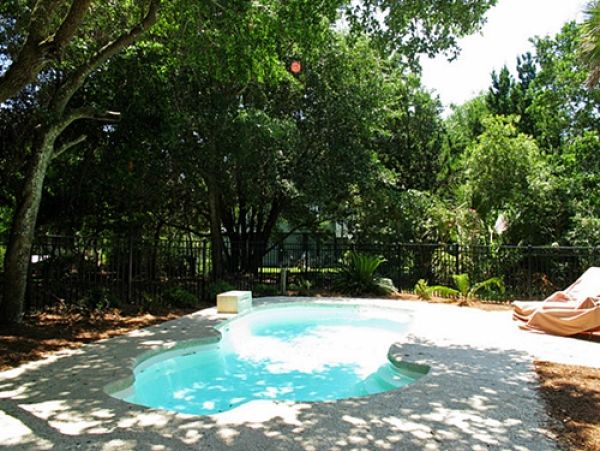 Four Bedroom Home in Isle of Palms with Pool