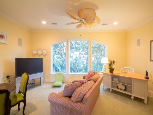 Four Bedroom Home in Isle of Palms with Pool