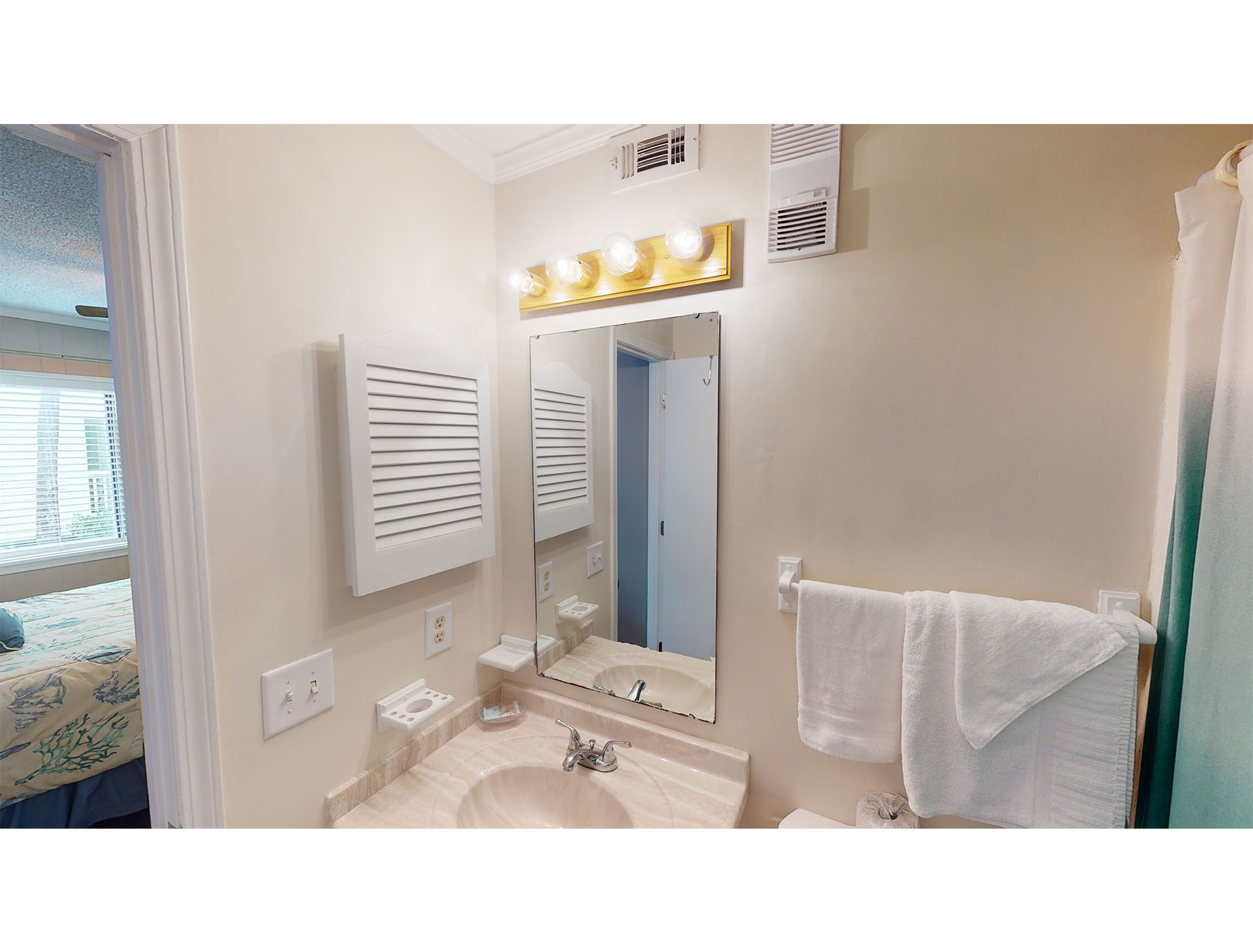 Isle Of Palms Condo 1015073