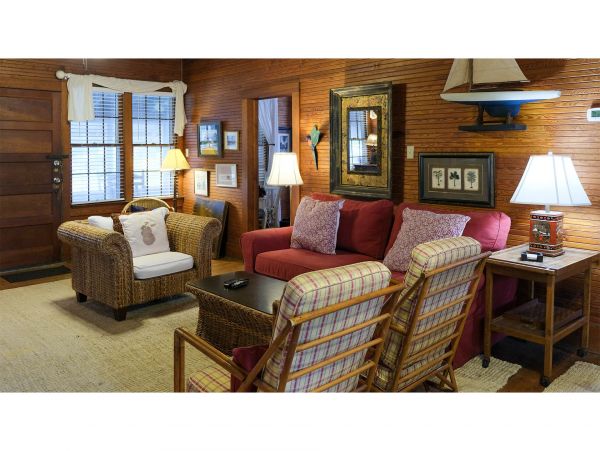 Isle Of Palms Home 1015083