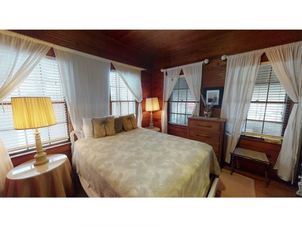 Isle Of Palms Home 1015083