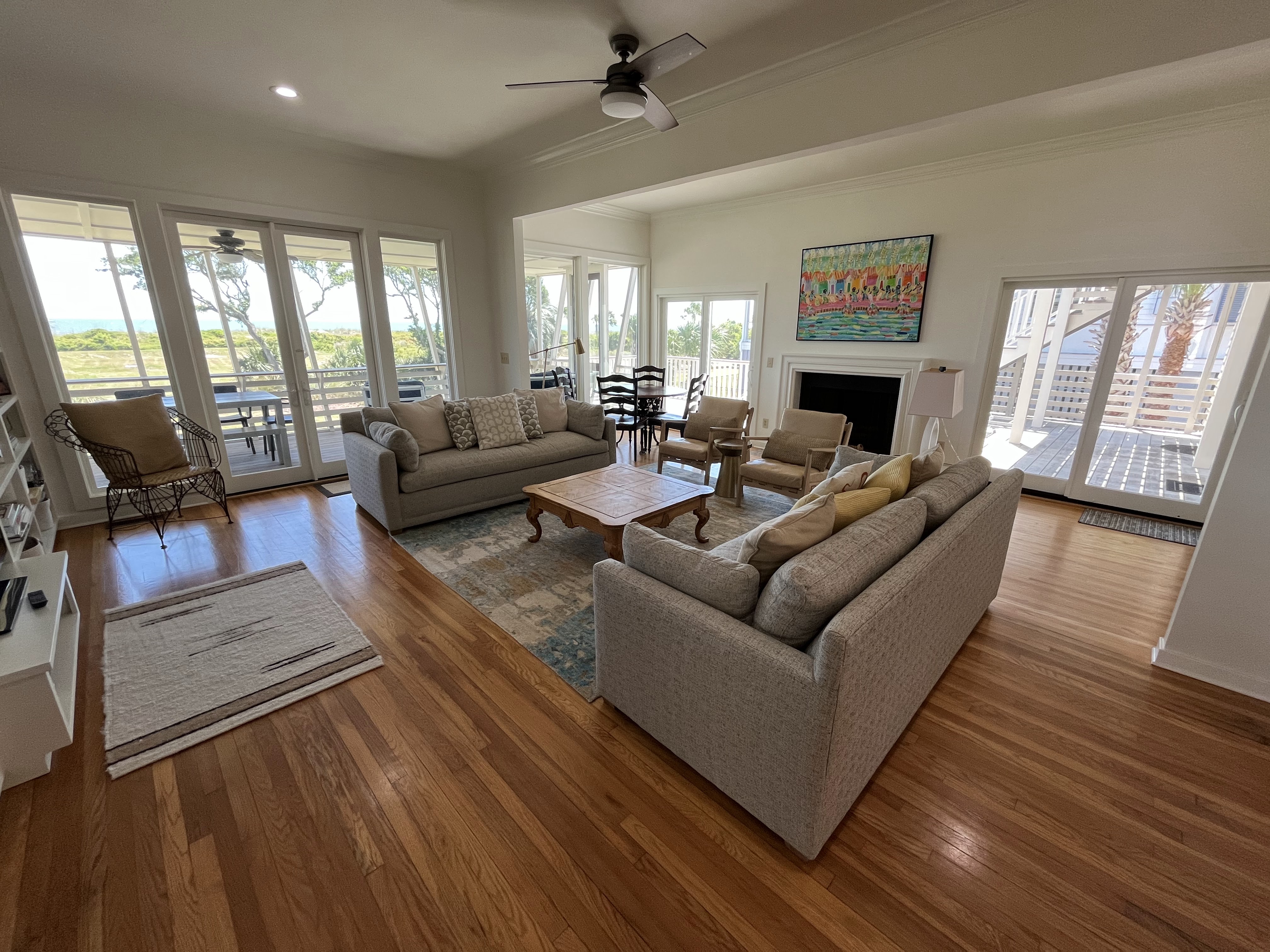 Oceanfront Vacation Home in Isle of Palms Sleeps Twelve Bedroom