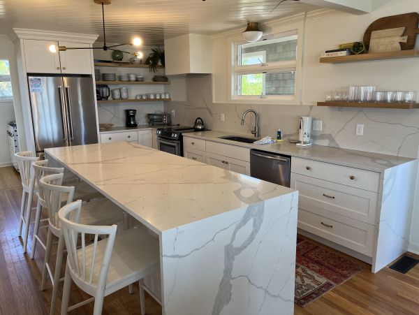 Oceanfront Vacation Home in Isle of Palms Sleeps Twelve Bedroom