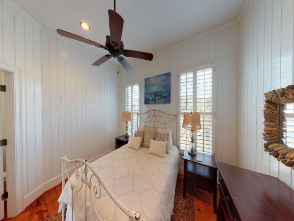 Oceanfront Isle of Palms Vacation Home Six bedroom
