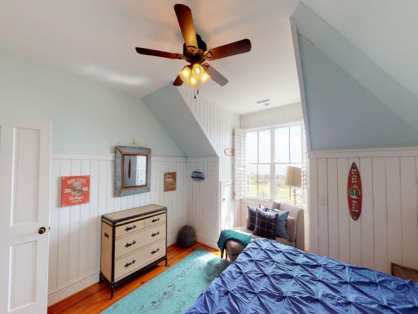 Oceanfront Isle of Palms Vacation Home Six bedroom