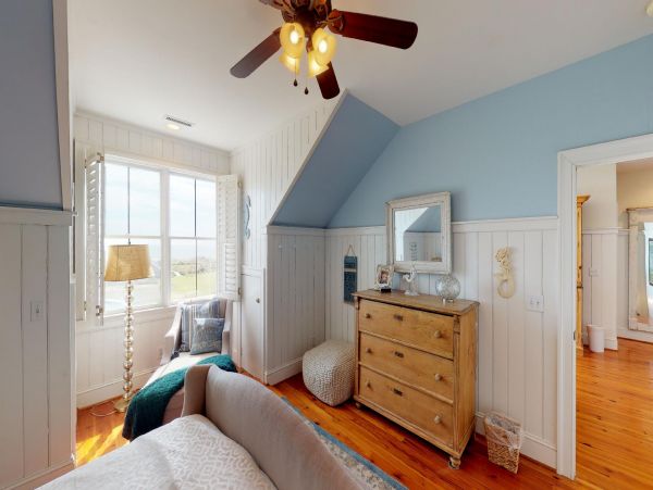 Oceanfront Isle of Palms Vacation Home Six bedroom