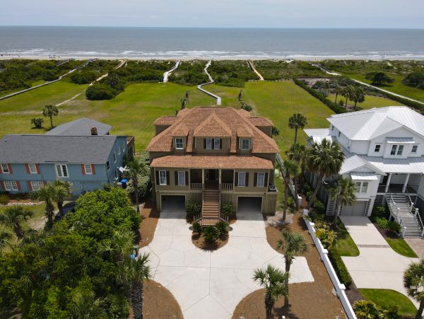 Oceanfront Isle of Palms Vacation Home Six bedroom