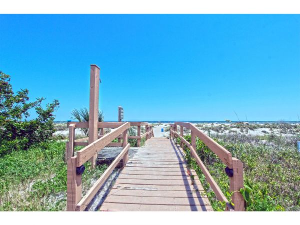 Isle Of Palms Condo 1015104