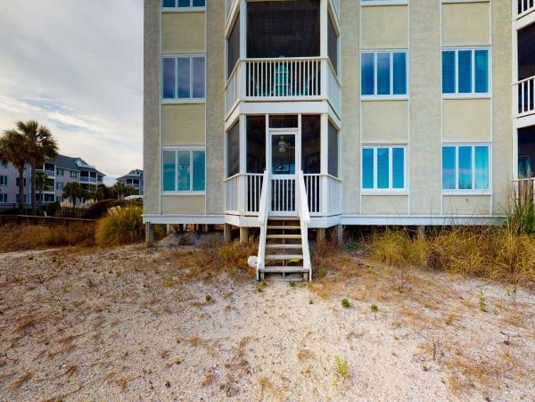 Isle Of Palms Condo 1015106