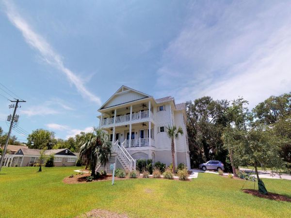 Isle Of Palms Home 1015109