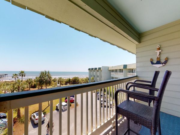 Isle Of Palms Condo 1015115