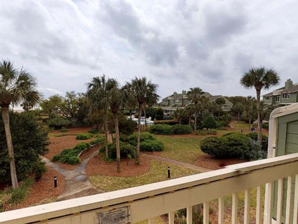 Isle Of Palms Condo 1015120