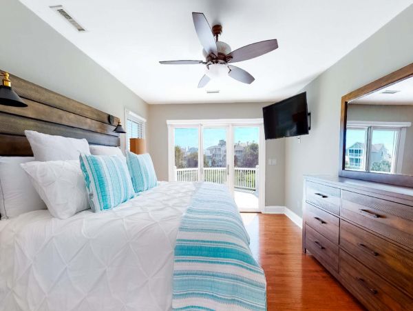 Isle Of Palms Home 1015124