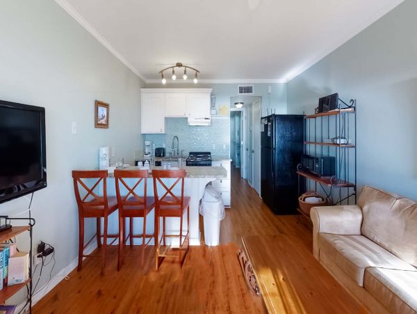 Isle Of Palms Condo 1015125