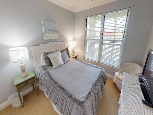 Beautiful Oceanfront Condo Three Bedroom