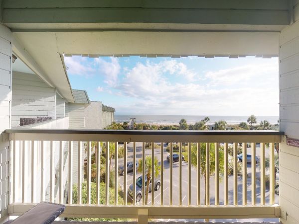 Isle Of Palms Condo 1015133