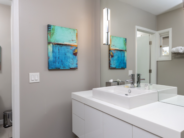 Luxurious Seven Bedroom Home in San Diego with Pool & Spa