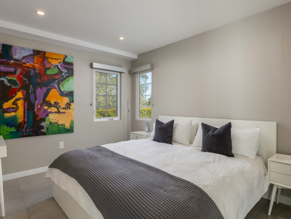 Luxurious Seven Bedroom Home in San Diego with Pool & Spa
