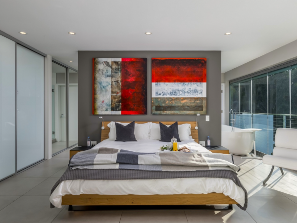 Luxurious Seven Bedroom Home in San Diego with Pool & Spa