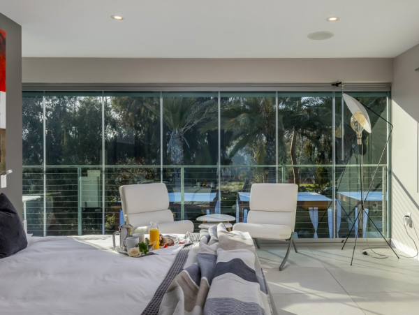 Luxurious Seven Bedroom Home in San Diego with Pool & Spa
