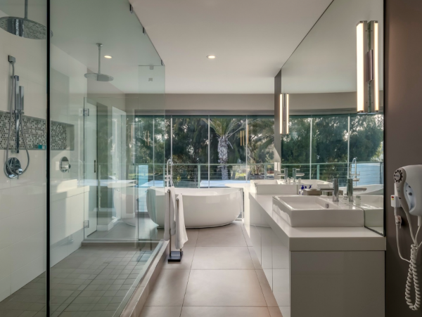 Luxurious Seven Bedroom Home in San Diego with Pool & Spa