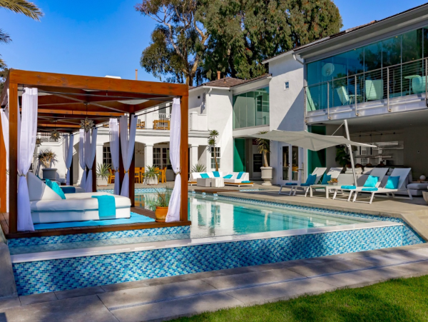 Luxurious Seven Bedroom Home in San Diego with Pool & Spa