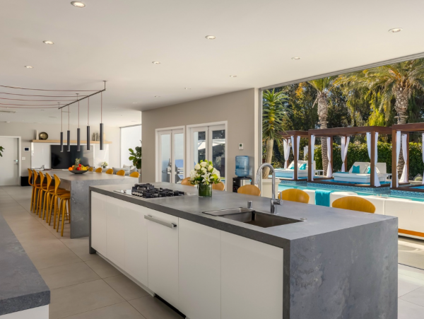 Luxurious Seven Bedroom Home in San Diego with Pool & Spa