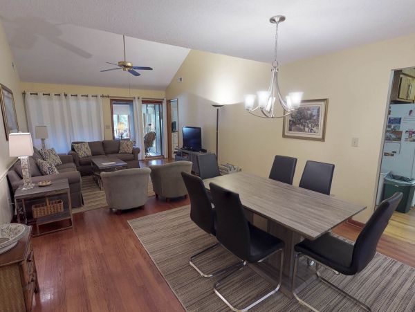 Isle Of Palms Home 1015136