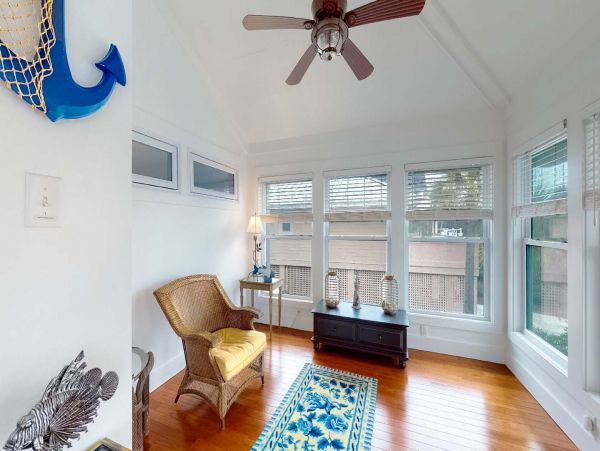 Isle Of Palms Home 1015137