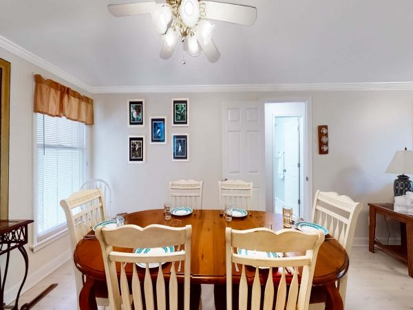 Isle Of Palms Home 1015139
