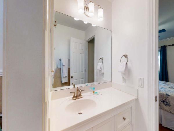 Isle Of Palms Home 1015139